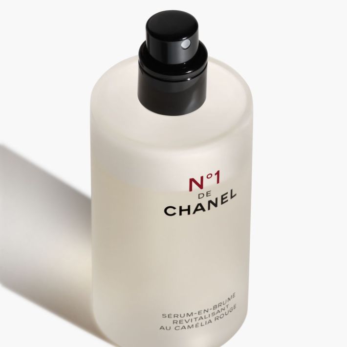 Chanel Serum En Brume Revitalisant Au Camelia Rouge No1 De Chanel 50ml - 0